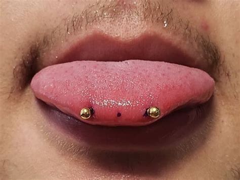 snake eyes piercing healing time|Snake Eyes Piercing [50 Ideas]: Pain Level, Healing Time, Cost ...